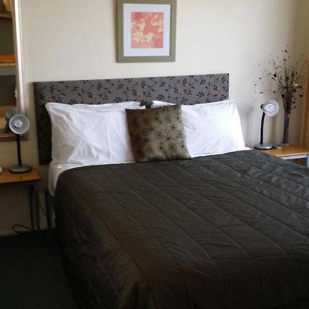נאפייר Bella Tuscany Motor Lodge חדר תמונה