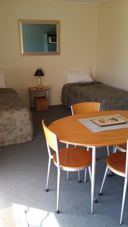 נאפייר Bella Tuscany Motor Lodge חדר תמונה